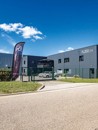 FL660 - ALPES HÉLICOPTÈRES (WEB) 2